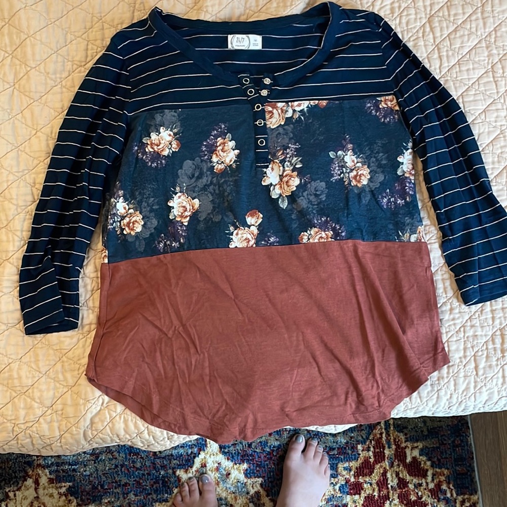 Maurice’s long sleeve shirt